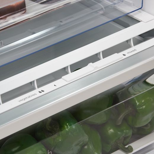 Bosch Serie 4 Integrated 60/40 Frost Free Fridge Freezer with Slided-mounted Kit - White