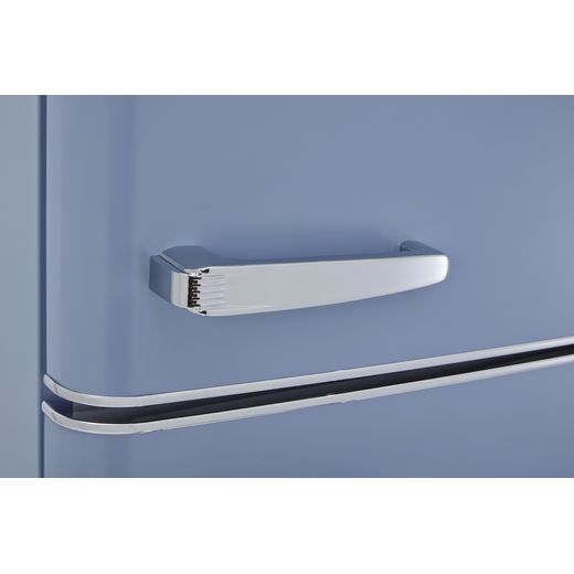 CDA 70/30 Fridge Freezer - Blue - Close up handle shot