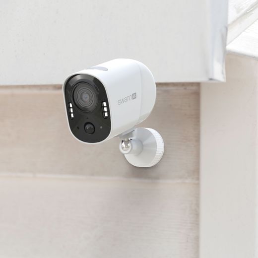 Swann Xtreem Pro™ 4K Wireless Camera with Spotlights Smart Home Security Camera - White - Security camera on wall
