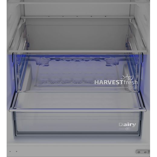 Beko AeroFlow™ HarvestFresh™ CNG4793VW 192cm High 70/30 Frost Free Fridge Freezer - White - Close up drawer shot