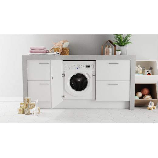 Indesit Integrated / Washer Dryer - White - Washer dryer in utility room shot