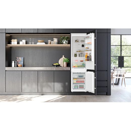 Siemens IQ-100 KI96NNSE0 194cm 70/30 Integrated Frost Free Fridge Freezer with Sliding Door Fixing Kit - White - Fridge freezer in kitchen