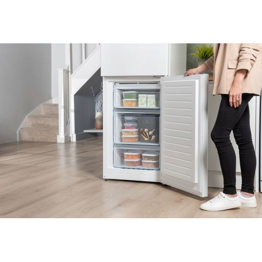 Bosch Series 2 50/50 Total No Frost Fridge Freezer - White - Women opening freezer shot