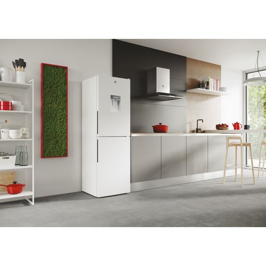 Hoover Fridge Freezer - White  - Fridge freezer in kitchen shot 