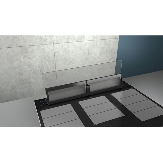 Siemens IQ-700 Cooker Hood - Black - Cooker hood in kitchen