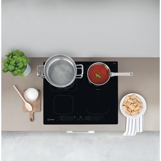 Indesit IB65B60NE 59cm Induction Hob - Black - Aerial view of hob with two pans on it