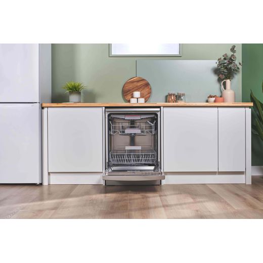 Bosch Series 6 Standard Dishwasher - Silver - Door open