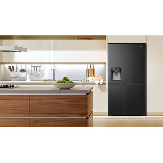 Hisense American Fridge Freezer - Black Stainless Steel - Fridge freezer in kitchen