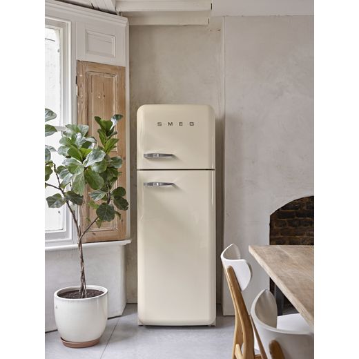 Smeg 50s Style Retro Right Hand Hinge FAB30RCR6UK 172cm 80/20 Fridge Freezer - Cream - Fridge freezer in kitchen
