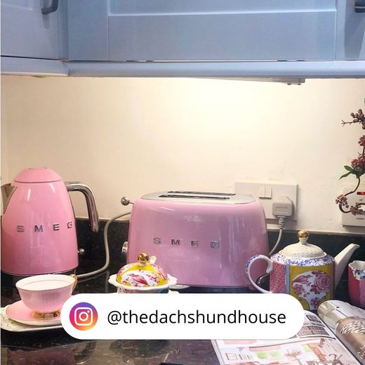 Smeg 50's Retro KLF03PKUK Kettle - Pink