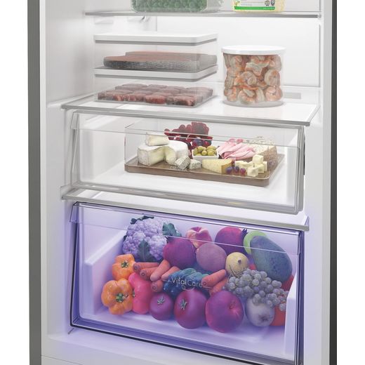 Hotpoint HPMLF 6442 XBR4UK 186cm Fridge - inside right shot lower fridge with food