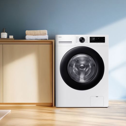 Samsung Series 5 AI Energy ecobubble™ WW80CGC04DAE 8kg WiFi Connected Washing Machine with 1400 rpm - White - washing machine in utility room shot