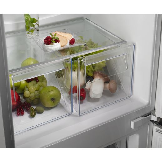AEG OSC7N181ES 177cm 70/30 Integrated Frost Free Fridge Freezer with Sliding Door Hinge - White - close up drawer shot