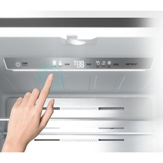 Hisense PureFlat American Fridge Freezer - Black / Stainless Steel - Control panel