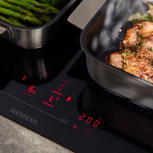 Siemens IQ-700 EX675HXC1E 60cm Induction Hob - Black - close up display shotge