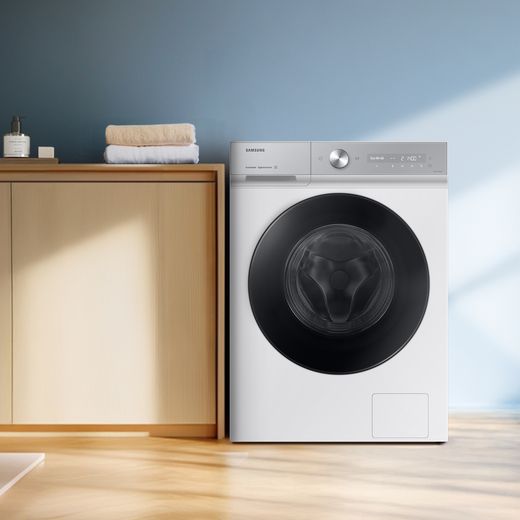 Samsung Series 8 AI Energy ecobubble™ WW11DB8B95GHU1 11kg WiFi Connected Washing Machine with 1400 rpm - White - Washing machine in room