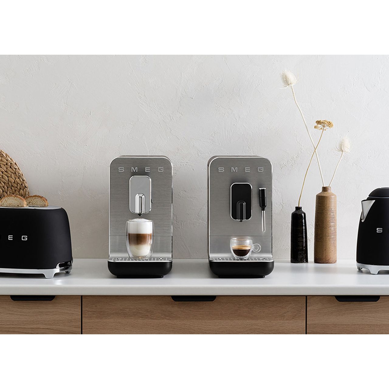 Smeg 50's Style Bean to Cup Coffee Machine | BCC13BLMUK | ao.com