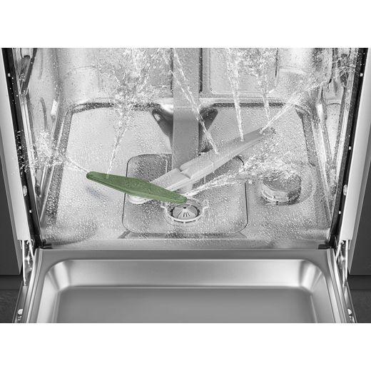 Smeg Integrated Standard Dishwasher - Black - Close up washing blade shot