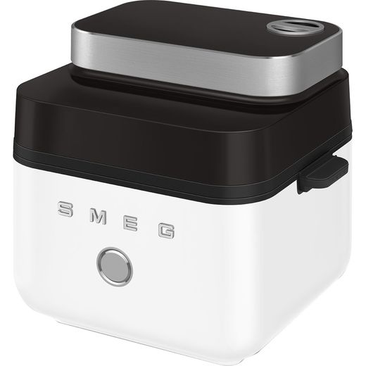 Smeg Collezione AFC01WHMUK Air Fryer - White - Left perspective shot