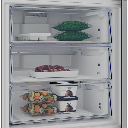  CNG4793DVG_GH - Close up freezer drawer shot