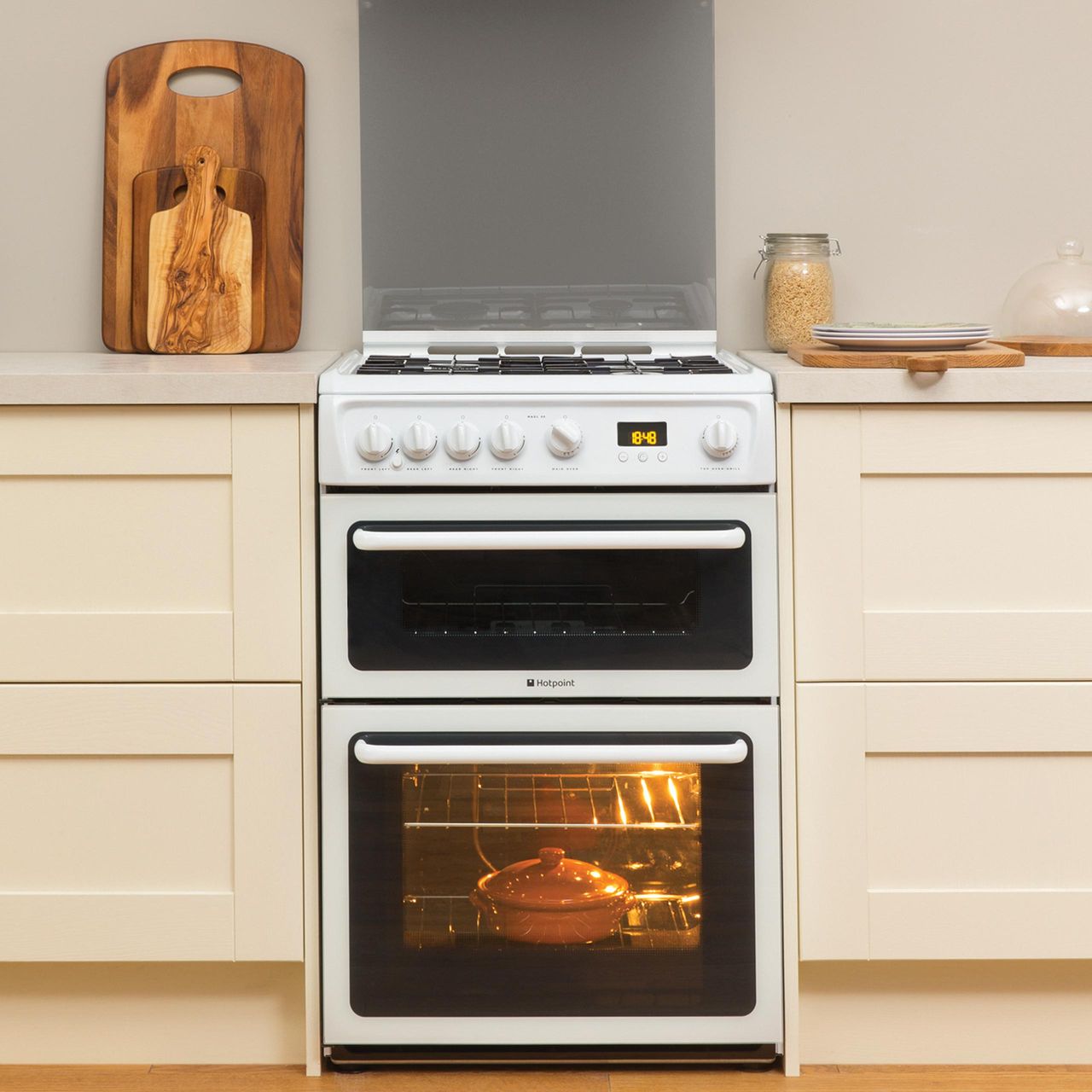 Hotpoint HAGL60P 60cm Gas Cooker Review