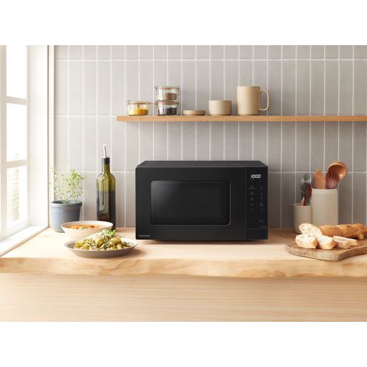 Panasonic NN-ST22QBBPQ Microwave Black - microwave in kitchen shot