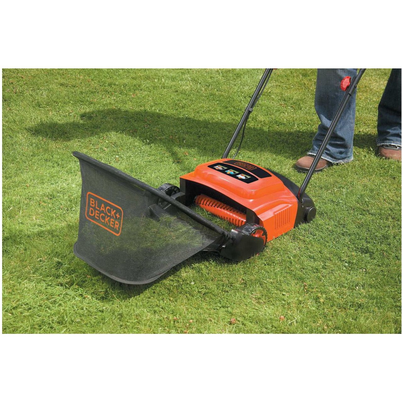 Black Decker GD300 GB Scarifier