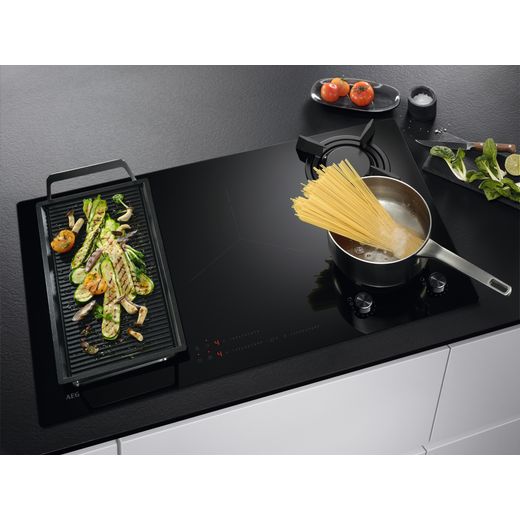 AEG HDB95623NB 88cm Induction Hob - Black - Hob in kitchen shot