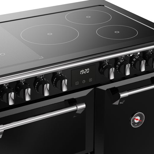 Stoves Richmond Deluxe 90Ei RTY 90cm Electric Range Cooker with Induction Hob - Black - High hob perspective shot