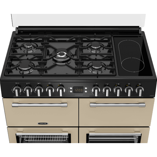 Leisure Chefmaster 100cm Dual Fuel Range Cooker - Cream - Perspective shot