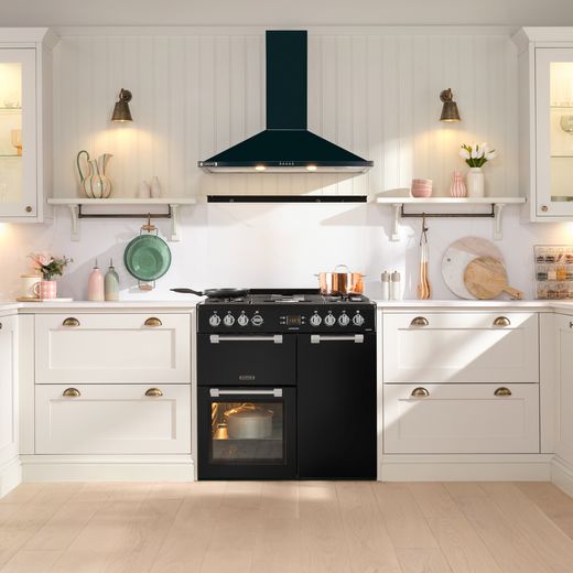 Leisure Chefmaster 90cm Dual Fuel Range Cooker - Black - Cooker in kitchen
