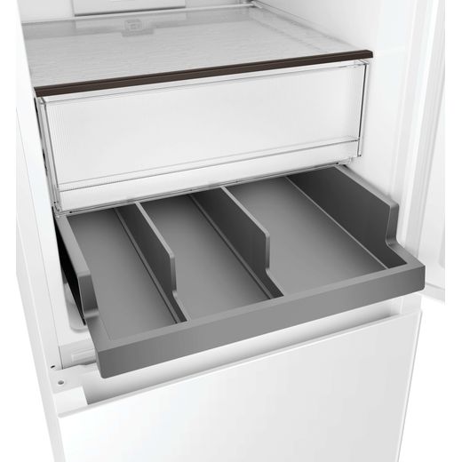Hoover HONCQ3T518EWWK 185cm 50/50 No Frost Fridge Freezer - White  - close up shot