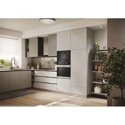 Hoover Built In Electric Single Oven - Stainless Steel - Oven in kitchen shot 
