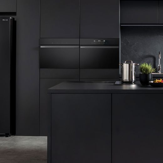 Hisense Hi6 BlackLine BIM45342ADBGUK Built In Compact Electric Single Oven with Microwave Function - Jet Black - oven in kitchen shot