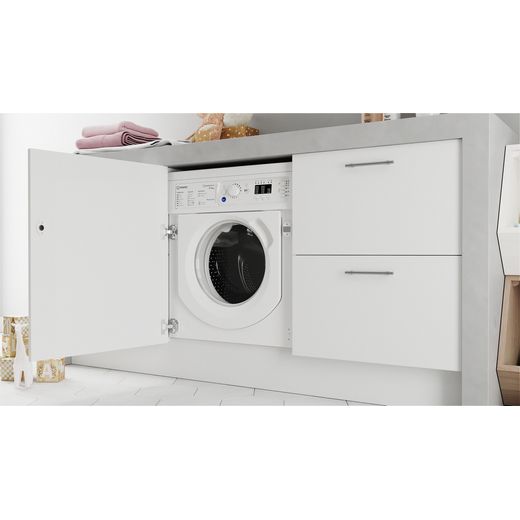 Indesit Integrated / Washer Dryer - White -m Washer dryer in utility room shot