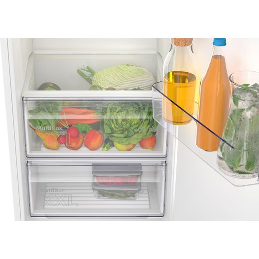 Bosch KIR81NSE0G Integrated Upright Fridge - White  - Close up drawer shot