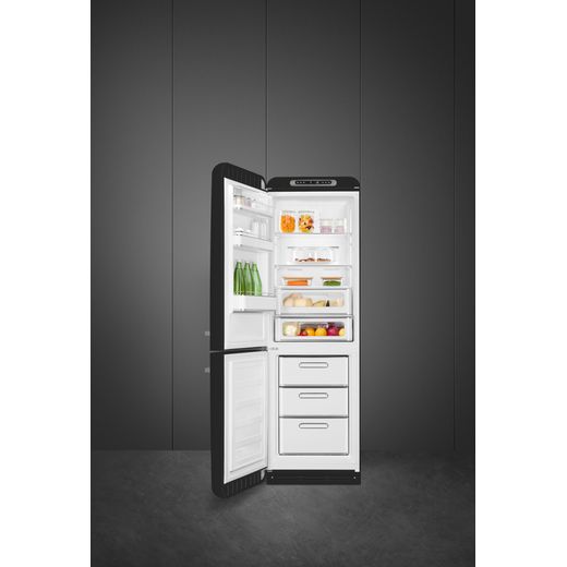 Smeg 50's Style FAB32LBL6UK 197cm 60/40 Frost Free Fridge Freezer - BlackSmeg 50's Style FAB32LBL6UK 197cm 60/40 Frost Free Fridge Freezer - Black - Close up fridge freezer door open shot