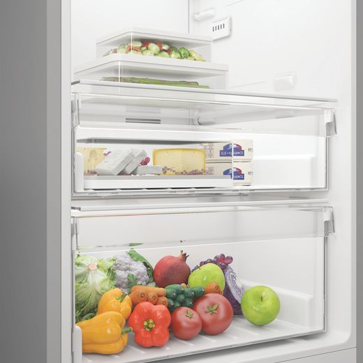 Indesit MLINS 1411 SEUK 171cm Fridge - Silver  - close up drawer shot