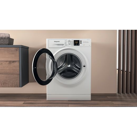 Hotpoint Anti-Stain NSWM 846 W UK 8kg Washing Machine with 1400 rpm - White - Washing machine with door open in room shot