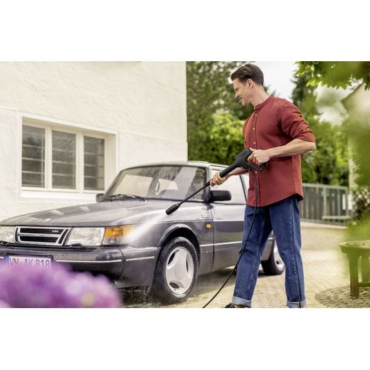 Kärcher K 2 Home Pressure Washer - Man cleaning car