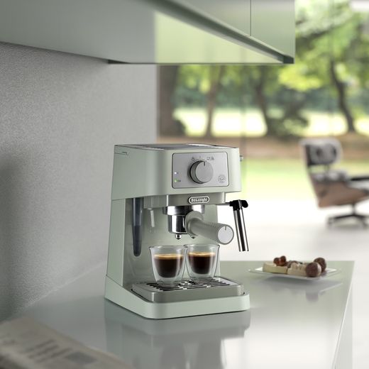 De'Longhi Stilosa Traditional Pump Espresso Coffee Machine - Sage Green