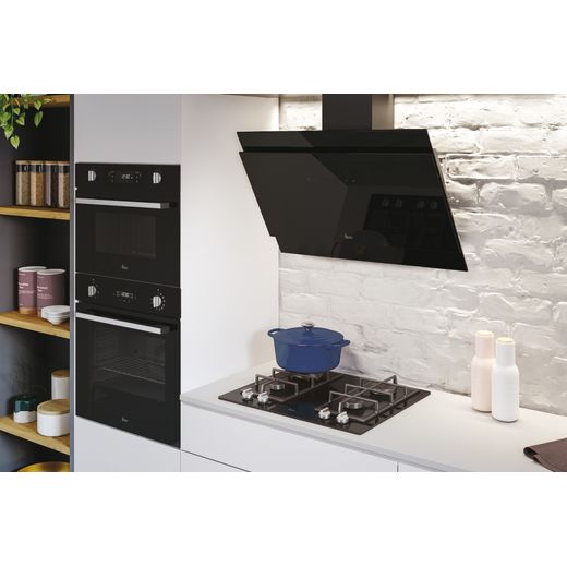 Hoover HDG9DCH3B Wifi Connected 90cm Chimney Cooker Hood for Ducted/Recirculating Ventilation - Black Glass - cooker hood in kitchen shot