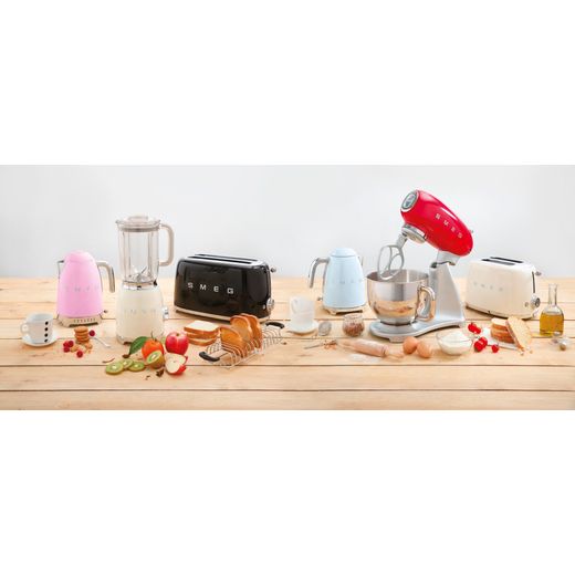Smeg 50's Retro KLF04PKUK Kettle - Pink