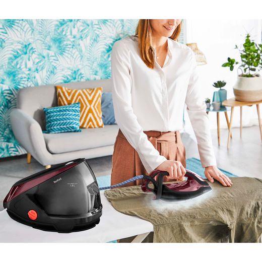 Tefal Pro Express Protect Pressurised Steam Generator Iron - Black