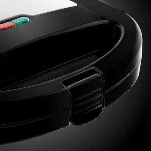 sell Hobbs Sandwich Toaster - Black - Close up lock shot