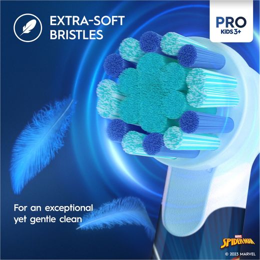 Oral B Vitality PRO Kids Giftset Spider-Man Electric Toothbrush - Blue - Annotation - Extra soft bristles shot