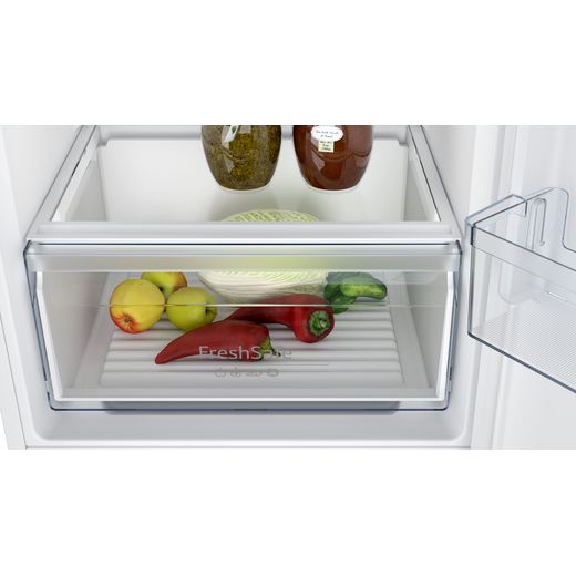 Bosch Integrated Fridge Freezer with Slided-mounted Kit - White - High drawer perspective shot