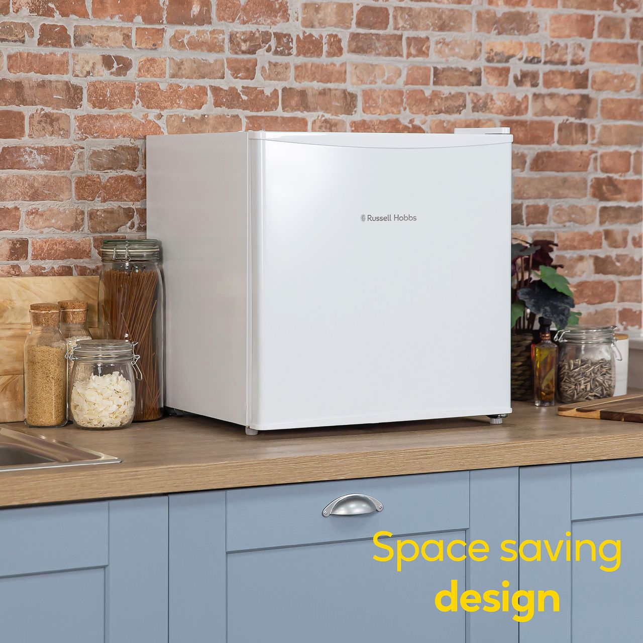 Russell Hobs 31L Undercounter Freezer RHTTFZ0E1W WH ao