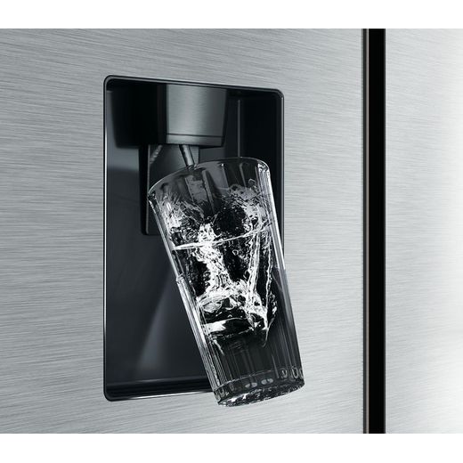 Hisense PureFlat American Fridge Freezer - Black / Stainless Steel - Water dispenser