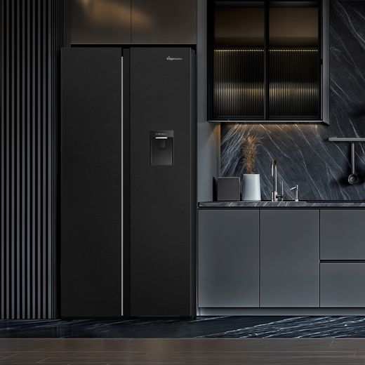 Fridgemaster American Fridge Freezer - Black - Fridge freezer in kitchen